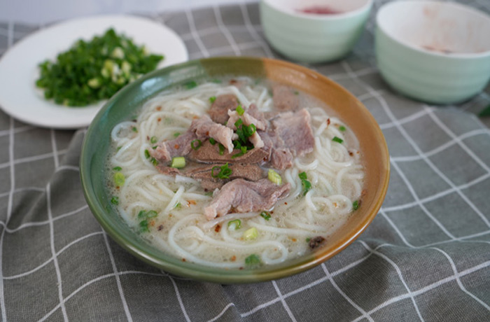万宁原味汤粉王培训